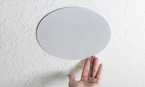 2 piece baffle that helps secure speak in ceiling